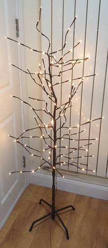 Wilko foot twig tree - 5,